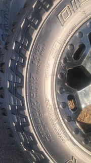285/70R17 cooper discoverer tires with bakkie mags, leave your whatsapp number if interested.