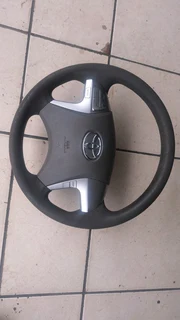 Toyota Hilux d4d stealing for sale. leave your whatsapp number if interested.