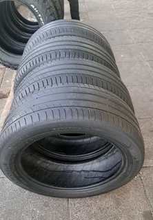 225/50R18 Michelin tires for sale, leave your whatsapp number if interested for follow-up.