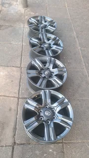 17 Inch Toyota Hilux Gd6(D4D &amp; Fortuner) rims 4 sale. Leave your whatsapp number if interested.