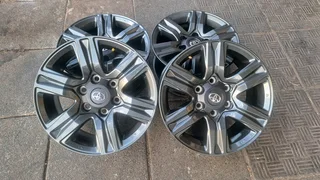 17 Inch Toyota Hilux Gd6(D4D &amp; Fortuner) rims 4 sale. Leave your whatsapp number if interested.