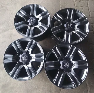 17 Inch Toyota Hilux Gd6(D4D &amp; Fortuner) rims 4 sale. Leave your whatsapp number if interested.