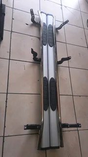 Toyota Fortuner, Gd6 Stianless steel sidestep. Leave your whatsapp number if interested.