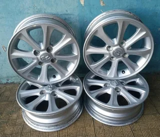 14 inch Hyundai i10 mag rims for sale. Leave your whatsapp number if interested.