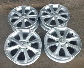 14 inch Hyundai i10 mag rims for sale. Leave your whatsapp number if interested.