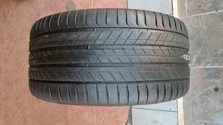 195/35R21 Michelin Latitude Sport 3. Leave your whatsapp number if interested