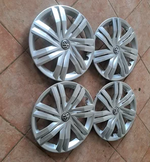  14-inch VW Polo wheel covers. Call/WhatsApp0️⃣7️⃣3️⃣3️⃣0️⃣7️⃣6️⃣1️⃣6️⃣5️⃣