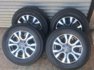  Ford Ranger Wildtrak 18-inch wheels for sale. Call/WhatsApp. 0️⃣7️⃣3️⃣3️⃣0️⃣7️⃣6️⃣1️⃣6️⃣5️⃣