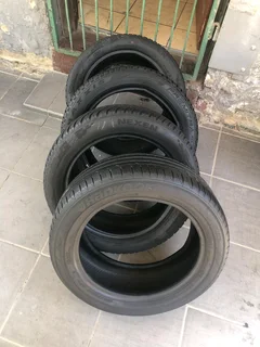 195/55R15 tires for sale. Call/WhatsApp.R350 each tire.