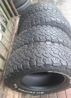  265/65R17 BFgoodrich tires for sale. Call/WhatsApp 0️⃣7️⃣3️⃣3️⃣0️⃣7️⃣6️⃣1️⃣6️⃣5️⃣