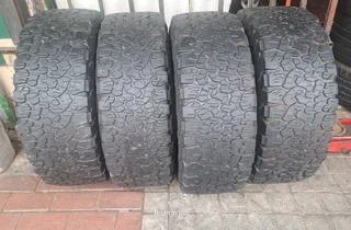  265/65R17 BFgoodrich tires for sale. Call/WhatsApp 0️⃣7️⃣3️⃣3️⃣0️⃣7️⃣6️⃣1️⃣6️⃣5️⃣
