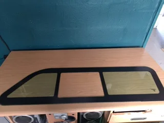 Toyota Hilux GD6 Double Cap Windows