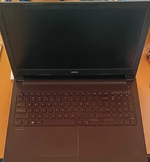 Dell Latitude 3570 15.6inch Laptop, i5 6th gen, 8gb Ram, 500gb hdd. working but selling as spares.