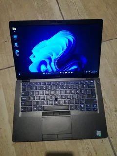 Dell Latitude 5400 14inch Laptop, i5 8th Gen, 256gb ssd, 8gb Ram.