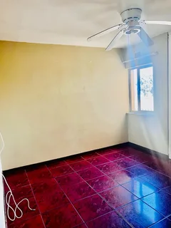 Room to rent in a flat