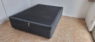 Selling Original Double Bed Storage Base ( R3550 )
