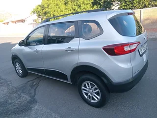 2023 Renault triber 1.0 for sale
