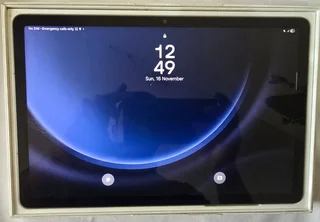 Samsung Galaxy Tab S9 FE 5G - 128GB