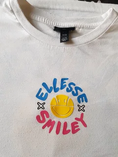 Second hand clothing still in good condition. All items for R300