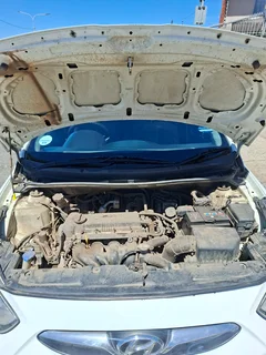 2011 Hyundai Accent Sedan