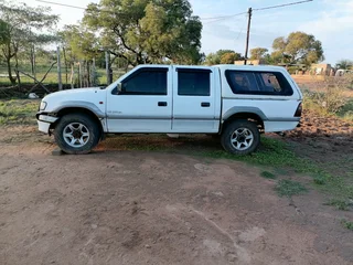 Isuzu kb 250. Sale R20 000