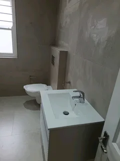  Bathroom & Toilet Remodeling – Handyman Services