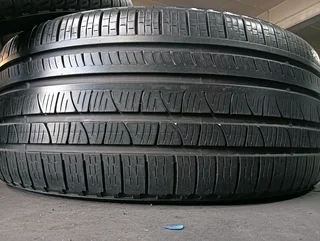 275/45/21 Very nice condition tyres for sale