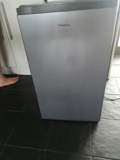 Hisence mini fridge