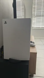 Playstation 5 &#43; Two Controllers