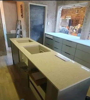 We supply&amp;install granite&amp;quartz countertops.