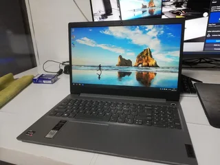 Lenovo IdeaPad3 Ryzen 5 4500u