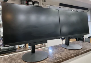 Lenovo Thinkcentre Tiny In One Tio24gen3, 23.8 Inch, Core I5 13th Gen 16gb Ram 256 Ssd Refurbished