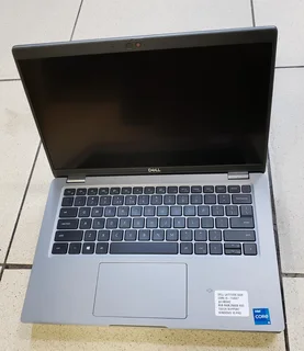 Dell Latitude 5420 14-inch TouchScreen Core i5-1135G7 (11th Gen) 8GB RAM 256GB SSD Win 11 Laptop