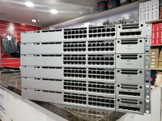 Cisco Catalyst C3850 Ethernet Switch, 24 Port PoE+ PREOWNED