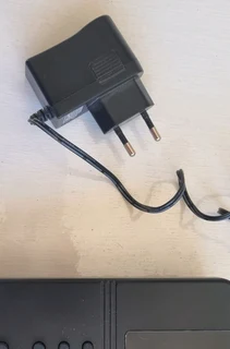 Alesis SR-16 Drum Machine for sale: