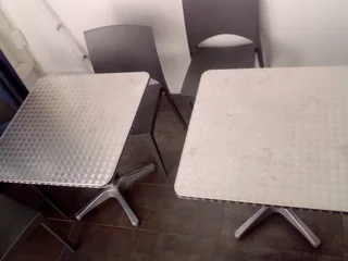 Braai room tables with chairs