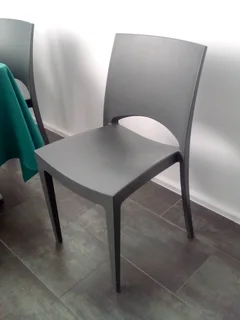 Braai room tables with chairs