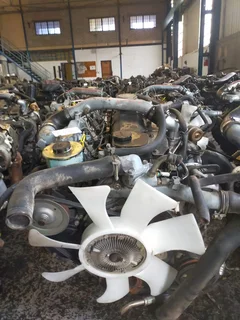 nissan QD32 3.2 4cylinder 4x4 double cab OHV injection pump engine avail