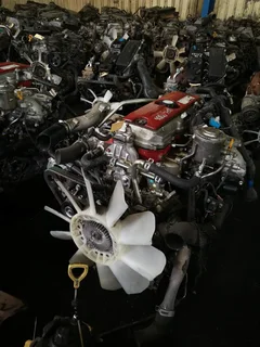 Toyota no4c 4.0 common -rail diesel engine 6bolt) available now