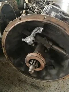 isuzu 6HK1 7.8L 6cylinder truck gearbox