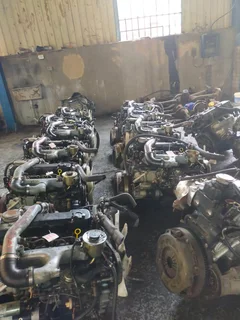 nissan QD32 3.2 4cylinder 4x4 double cab OHV injection pump engine avail