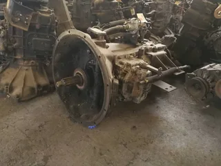 nissan fe6 7.0 12valve truck Gearbox  avail now