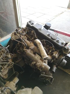 1suzu 4bc2 3.3L 4 CYLINDER non turbo diesel engine avail now