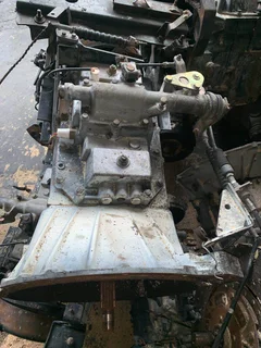 isuzu 4hk1 5.2L turbo charged direct injection stock available now