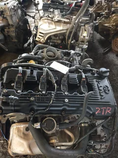 toyota 2tr 2.7l 4cylinder DOHC HILUX ND QUANTUM VVTI PETROL ENGINE