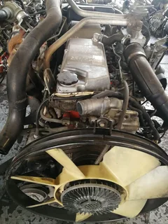ISUZU 6HK1 7.8lL 6CYLINDER injection diesel engine FRR