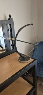 Cupid arrow desk light