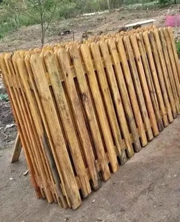 Picket fencing