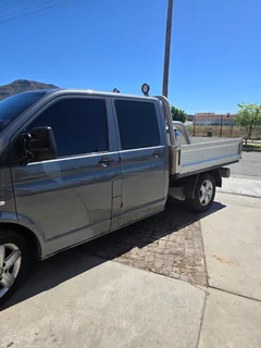 2011 Volkswagen T5 Double Cab R135 000 NEG