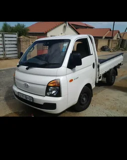 VB Logistics Local and Long-Distance Shared Loads Cross Border Home and Office Furniture Movers.